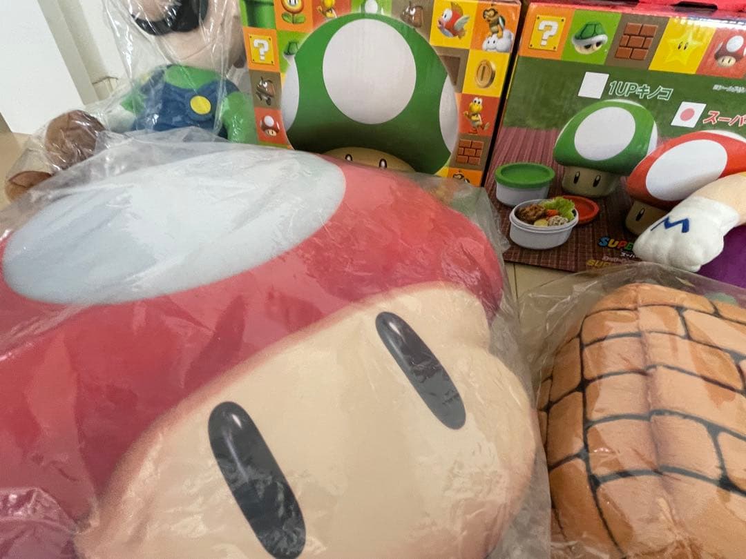 福袋スーパーマリオグッズ まとめ売り ぬいぐるみ キノピオ ルイージ