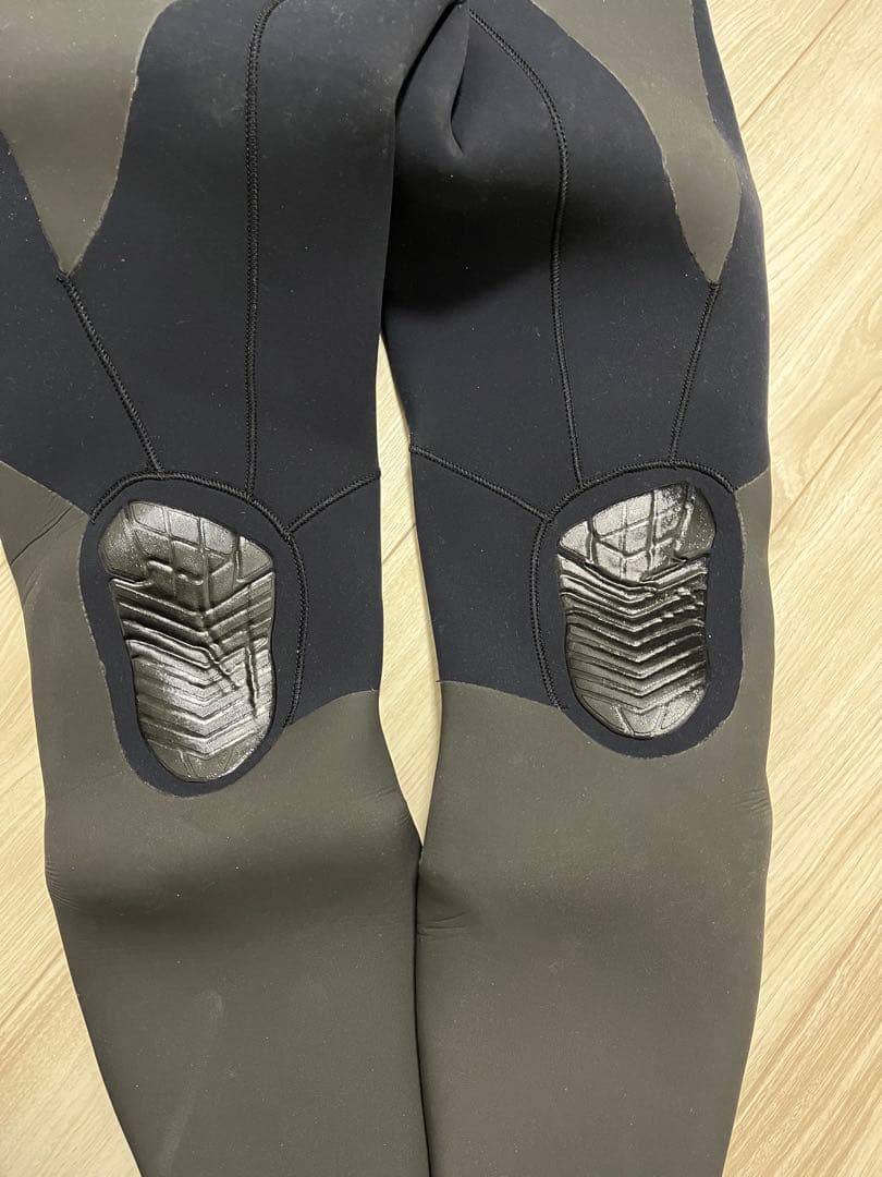 Billabong セミドライスーツ 5x3ミリ　XL