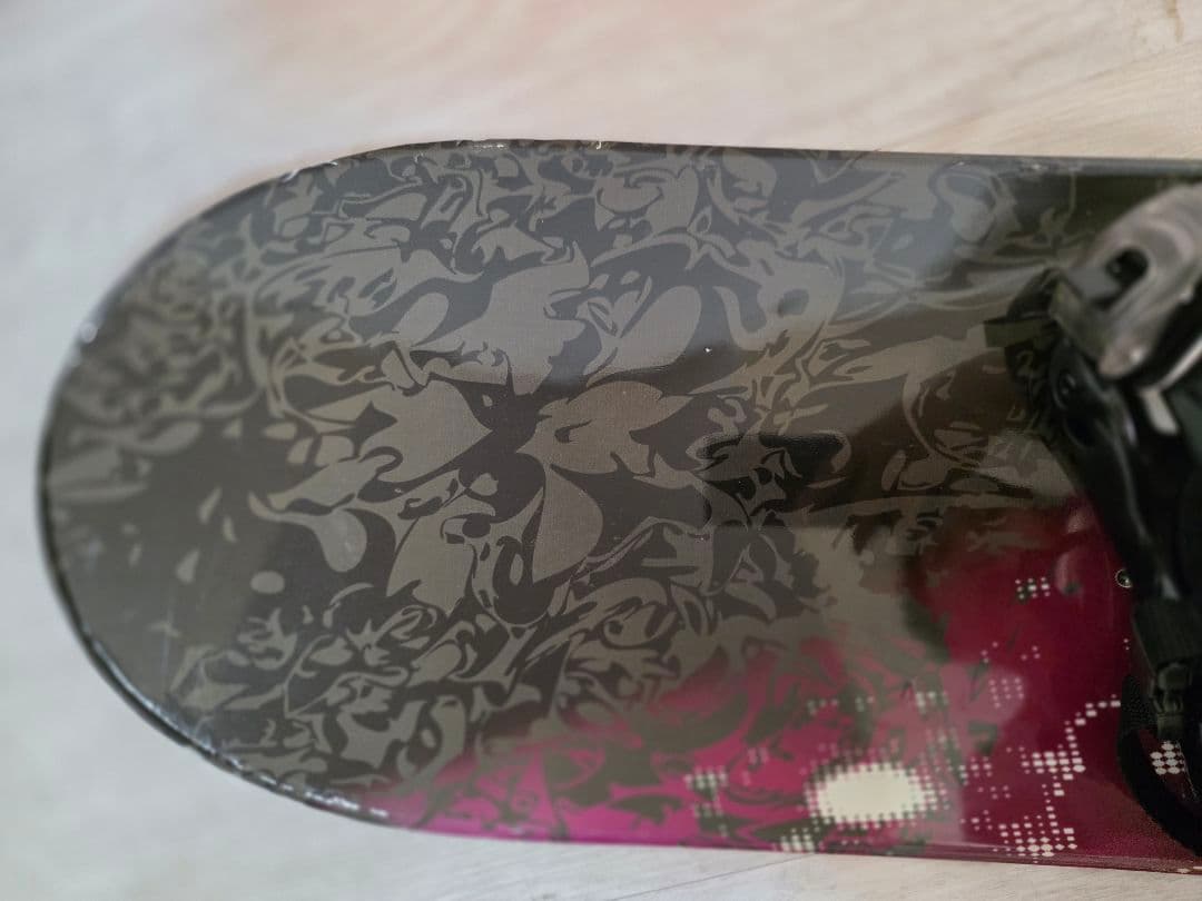 Defiance スノーボード板約152cmビンディング　ケース付き 男女兼用