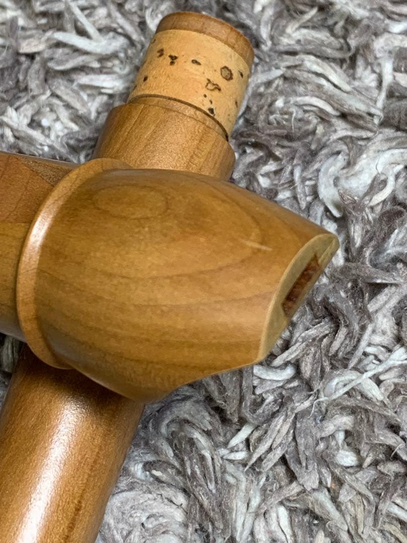 AURA ソプラノリコーダー　美品　木製　ケース・付属品付き　オランダ製　S1K