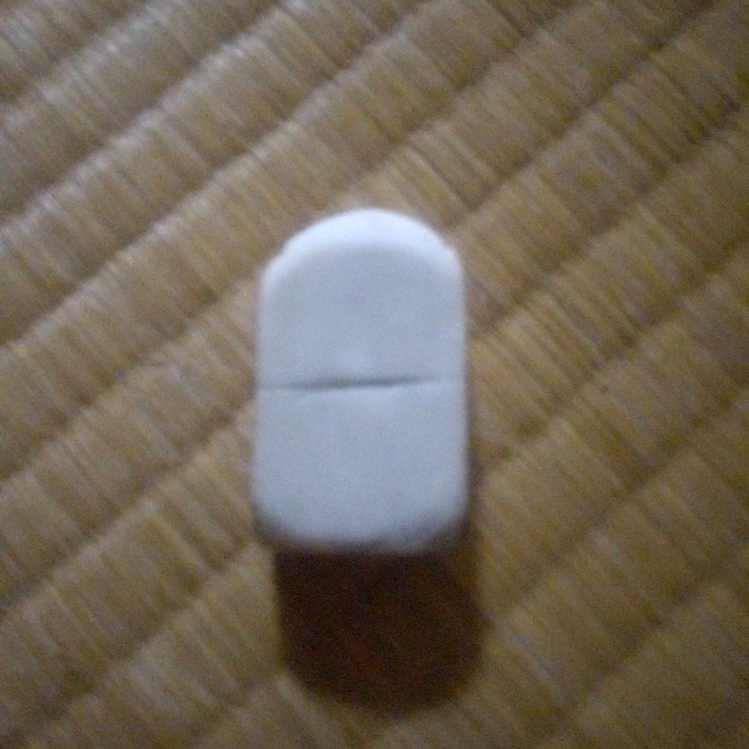 ニッコリマークの付いた消しゴム