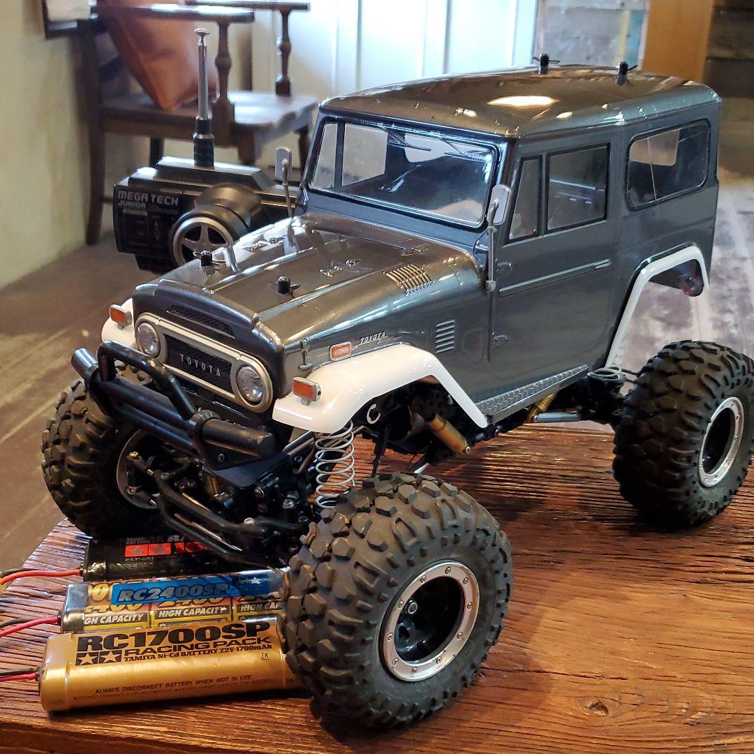 タミヤ CR-01 ランドクルーザー