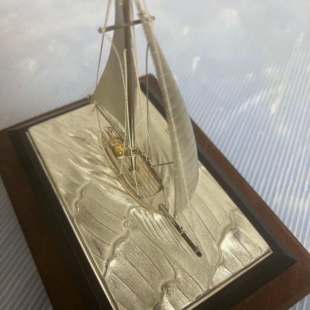 ラ*ム様 銀製品 ヨット 航海船 帆船 ガラスケース付き 縁起物 工芸品 置物
