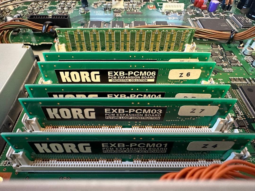 【名機】ビンテージ シンセ KORG TRITON-RACK コルグ トライトン