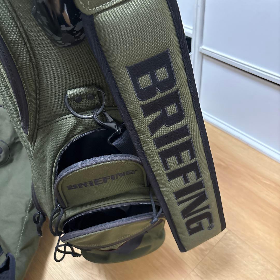 美品　BRIEFING CR5 オリーブグリーン