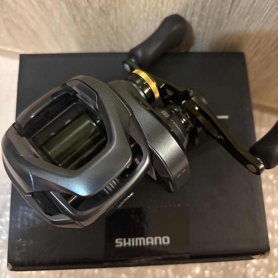 新品未使用‼️シマノ　22 クラド　DC 201XG リール