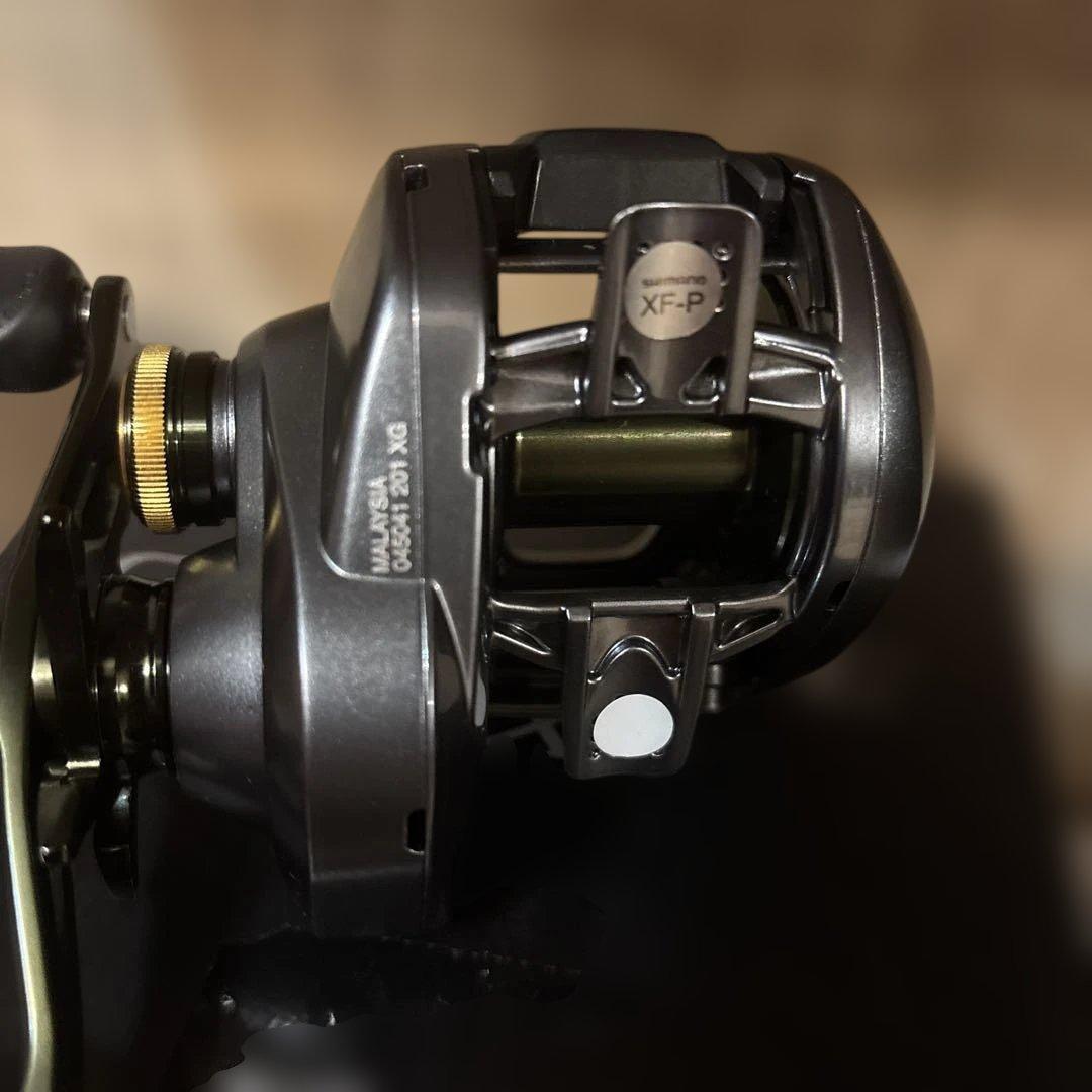 新品未使用‼️シマノ　22 クラド　DC 201XG リール