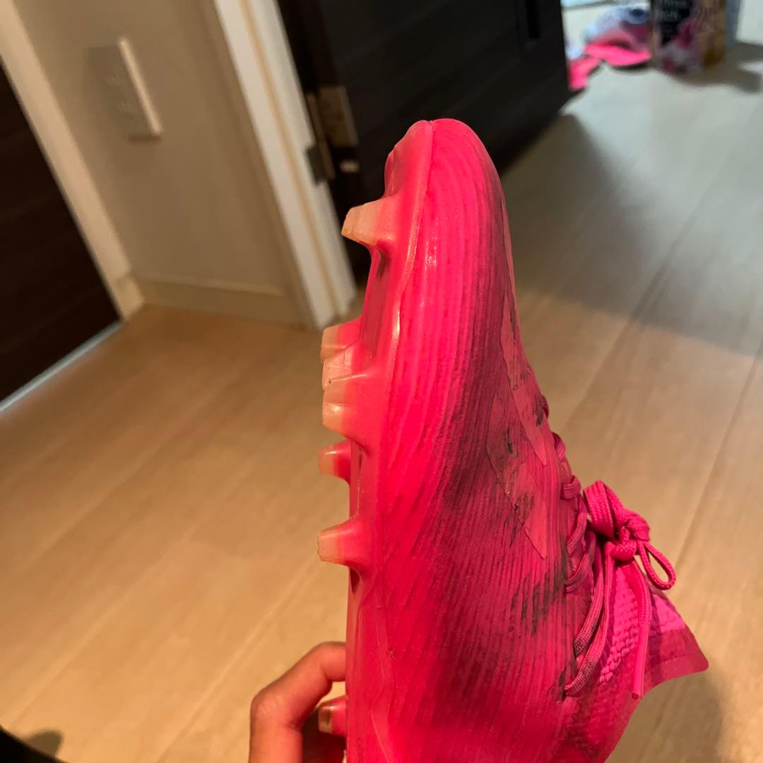 X19.1 サッカー　スパイク　アディダス　adidas