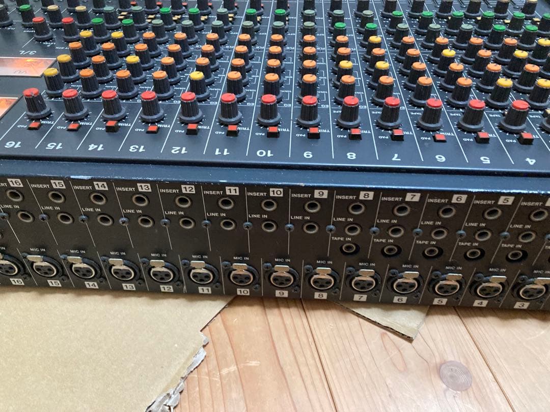 配信機器・PA機器・レコーディング機器 TASCAM M-216