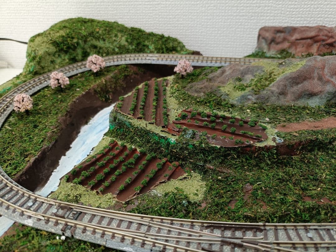 Nゲージ ジオラマ レイアウト 信号機付 卓上サイズ ストラクチャ付き