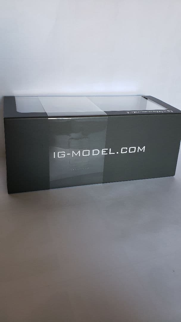 宮沢模型特注イグニッションモデル　ローレル2000SGX1/43