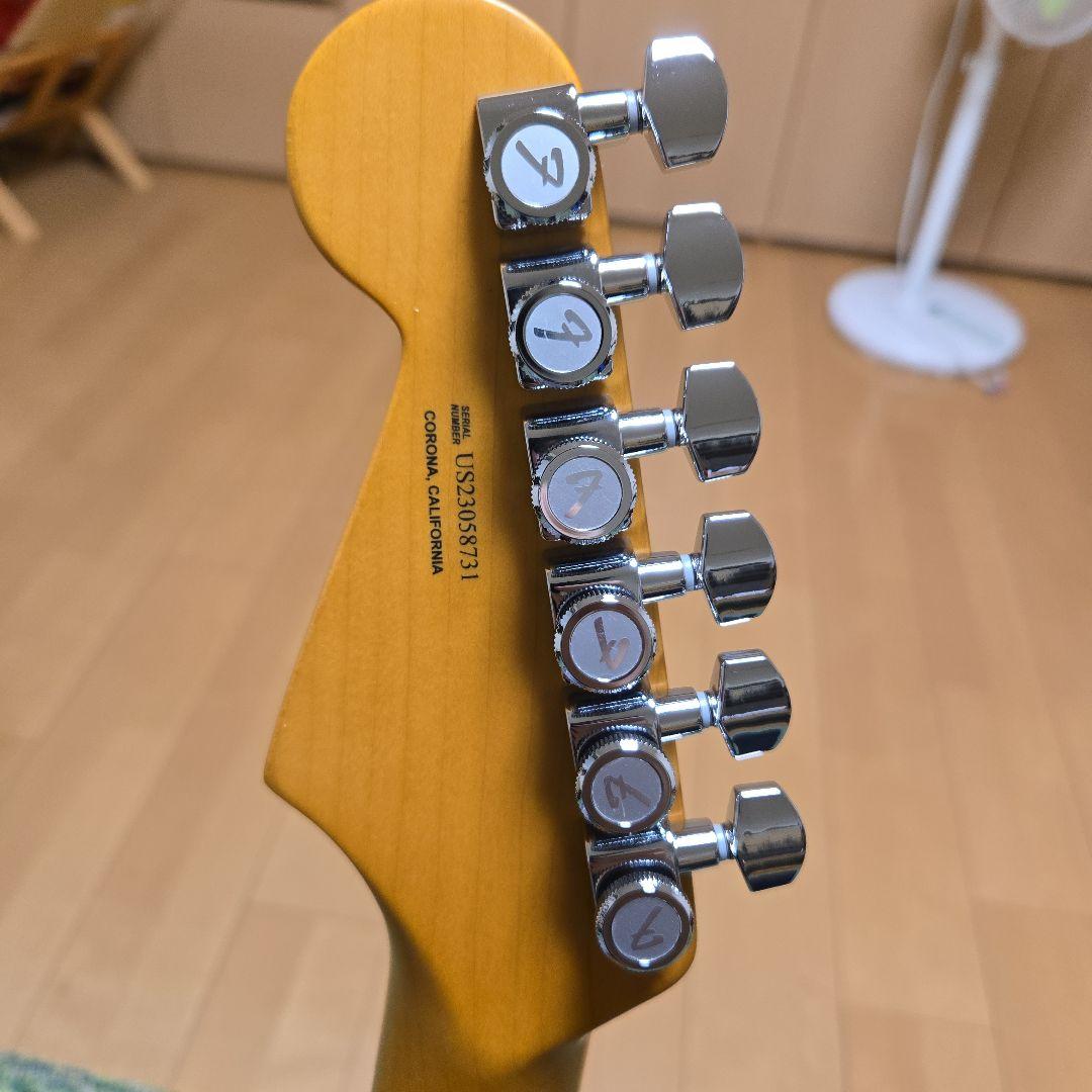 【ナルト】Fender American Stratocaster