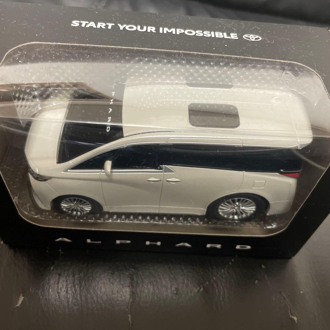 アルファード　ミニカー