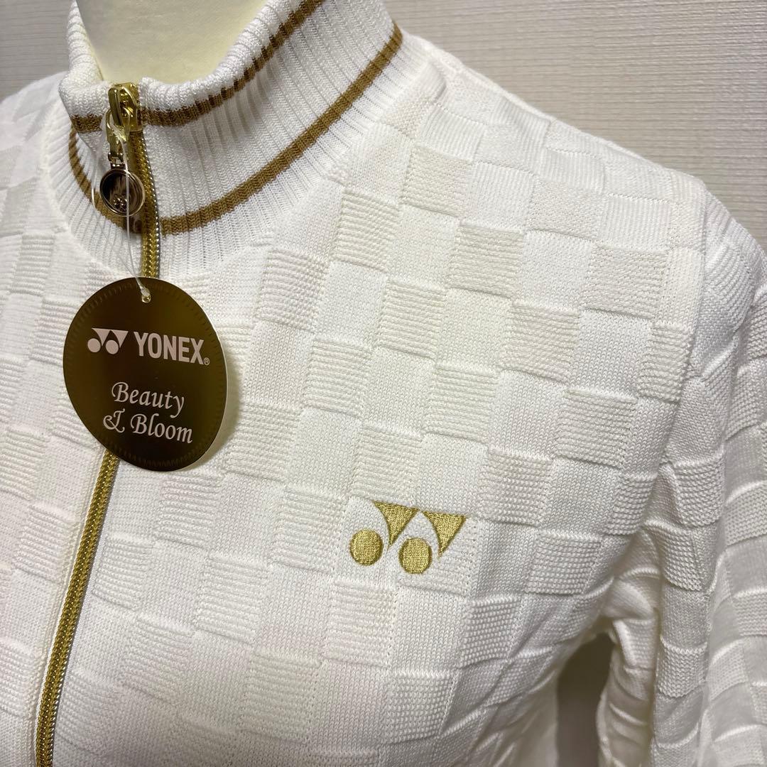 ヨネックス25年モデル！womanセーターサイズ　【Ｍ】