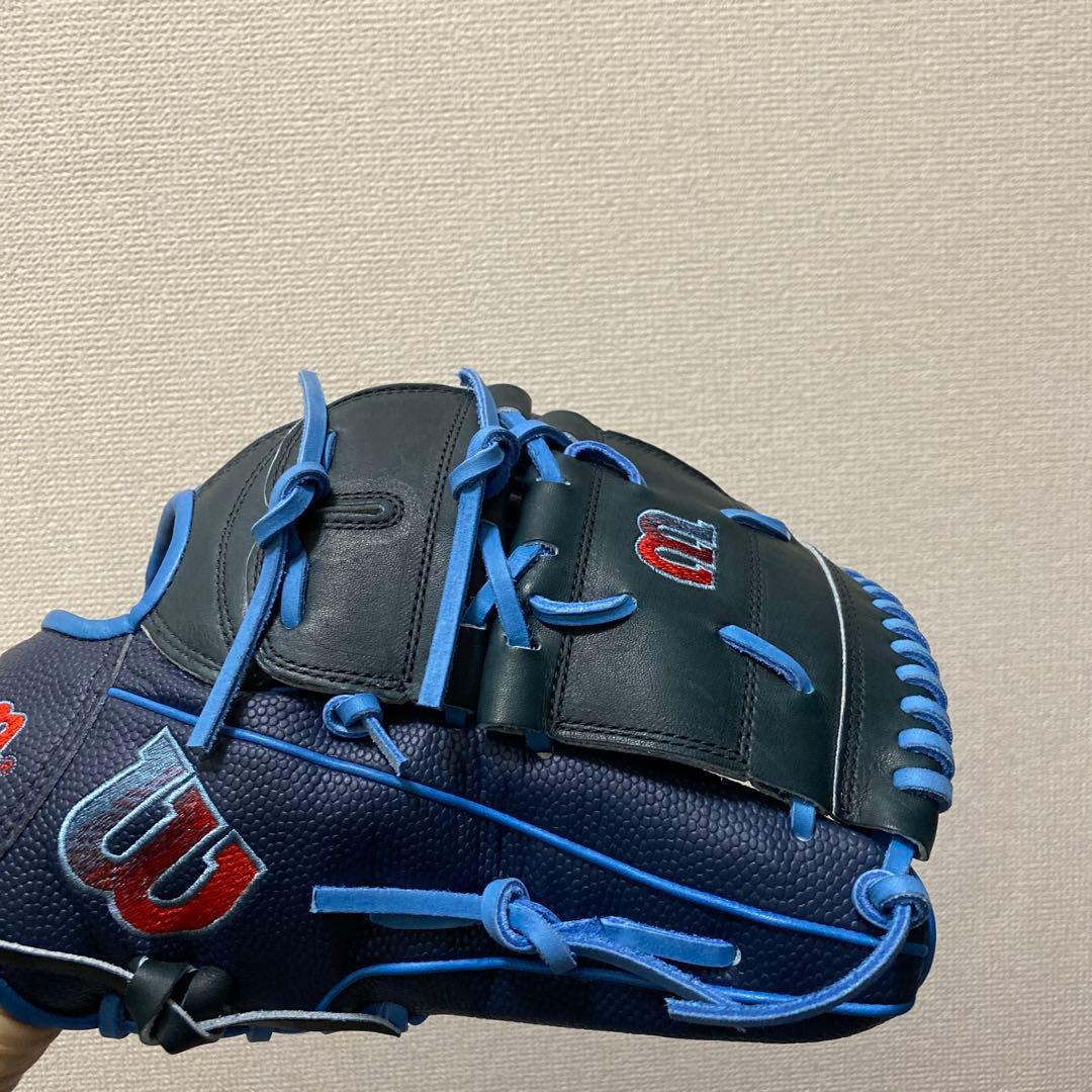 ウィルソン Wilson 限定MLB A2000投手用　硬式　軟式グローブ