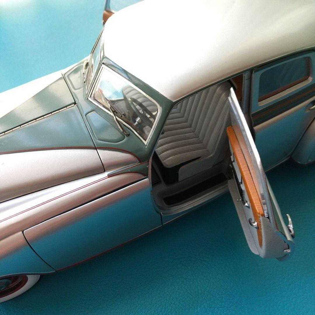 ミニカー 1/18 1933 Pierce-Arrow Silver Arrow