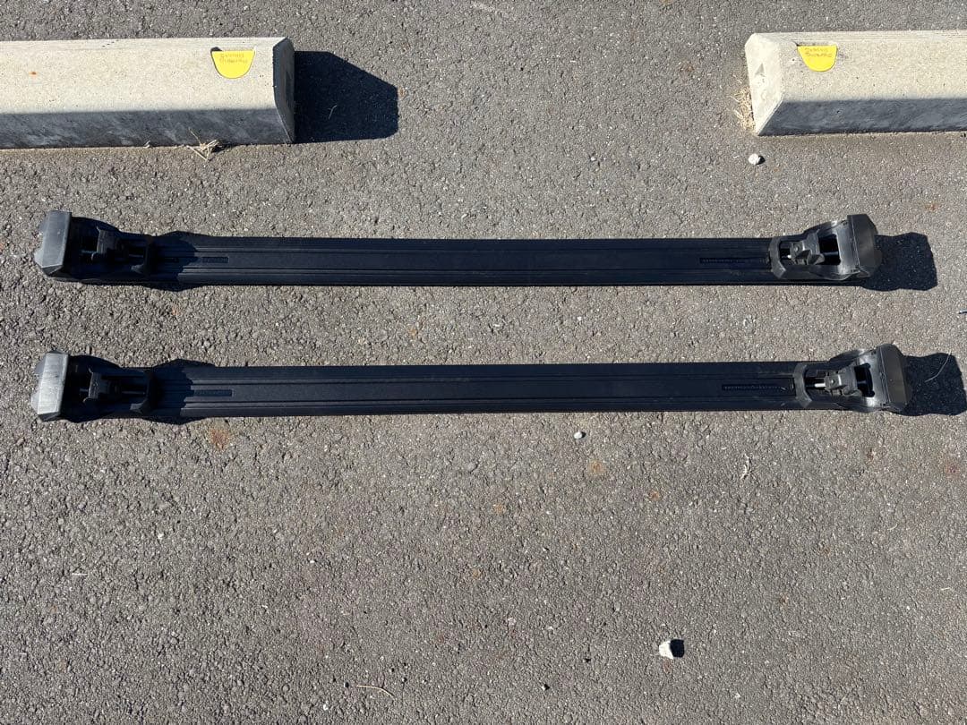 THULE ルーフキャリアセット