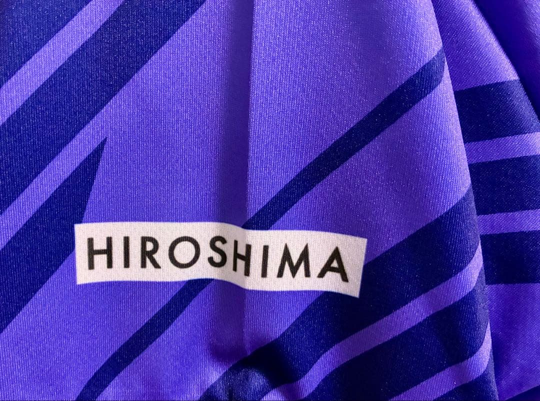 小川愛選手　サンフレッチェ広島レジーナ　コンフィットシャツ