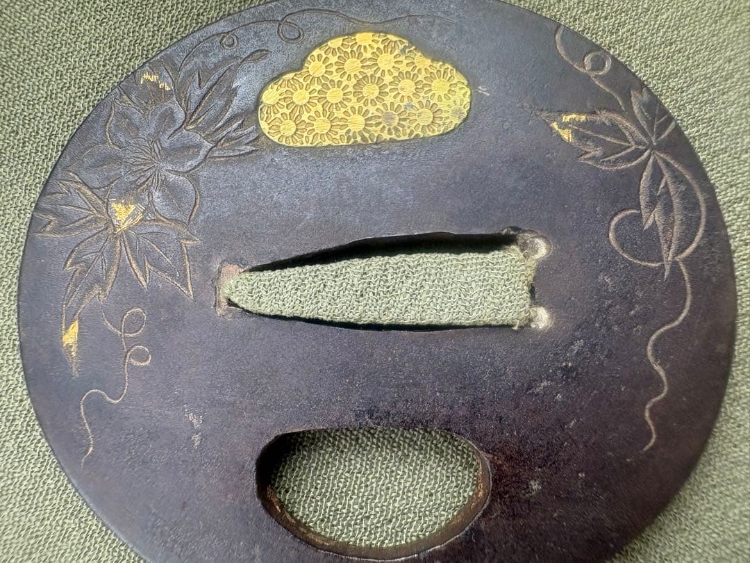 金箔装飾 鉄製鍔(つば) 箱付き