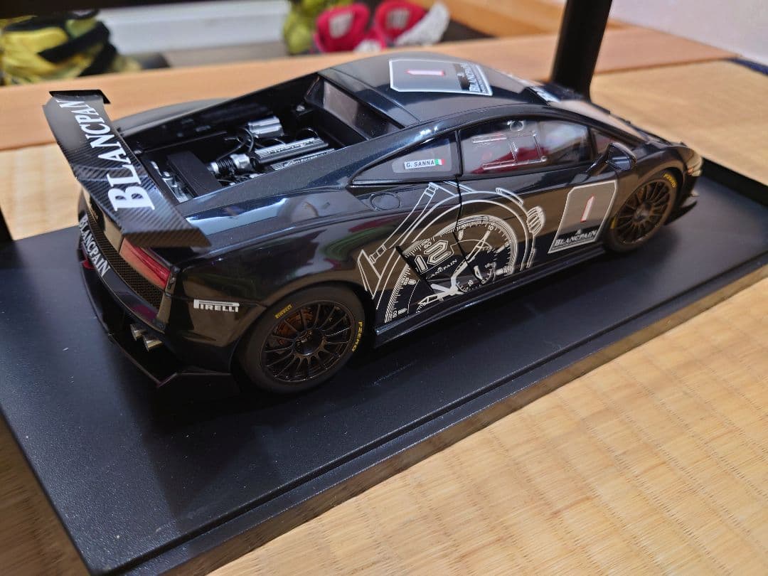 オートアート　ランボルギーニ　ガヤルド　LP560-4　BLANCPAIN