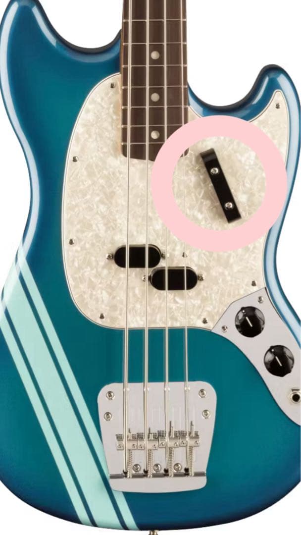 ベース FenderVintera II '70sCompetition Mustang