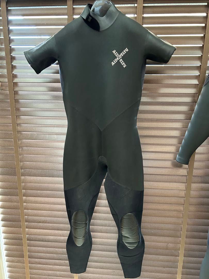 ブラック シーガルウェットスーツ AIDENTIFYアイデンティファイ