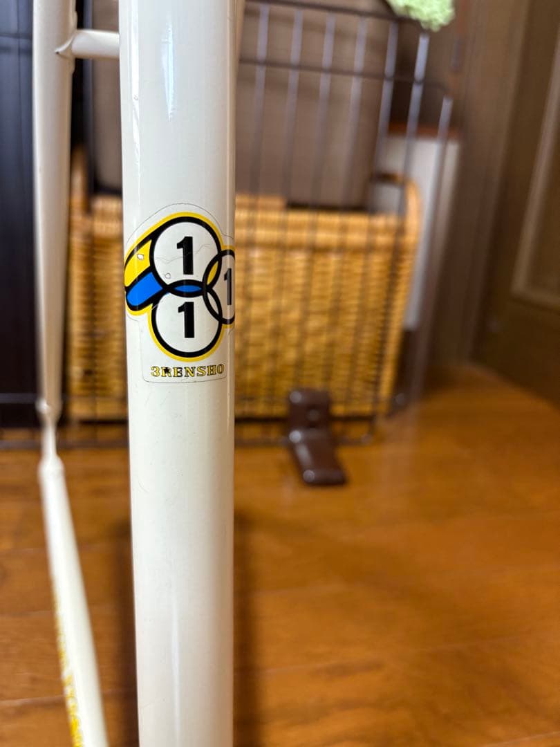 3RENSHO ピストフレーム白