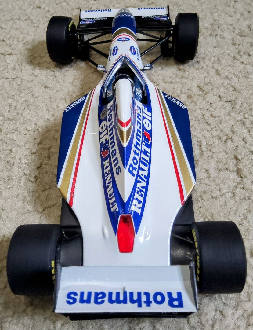 1/18 ミニチャンプス ウィリアムズ ルノー FW16 A.セナ D.ヒル