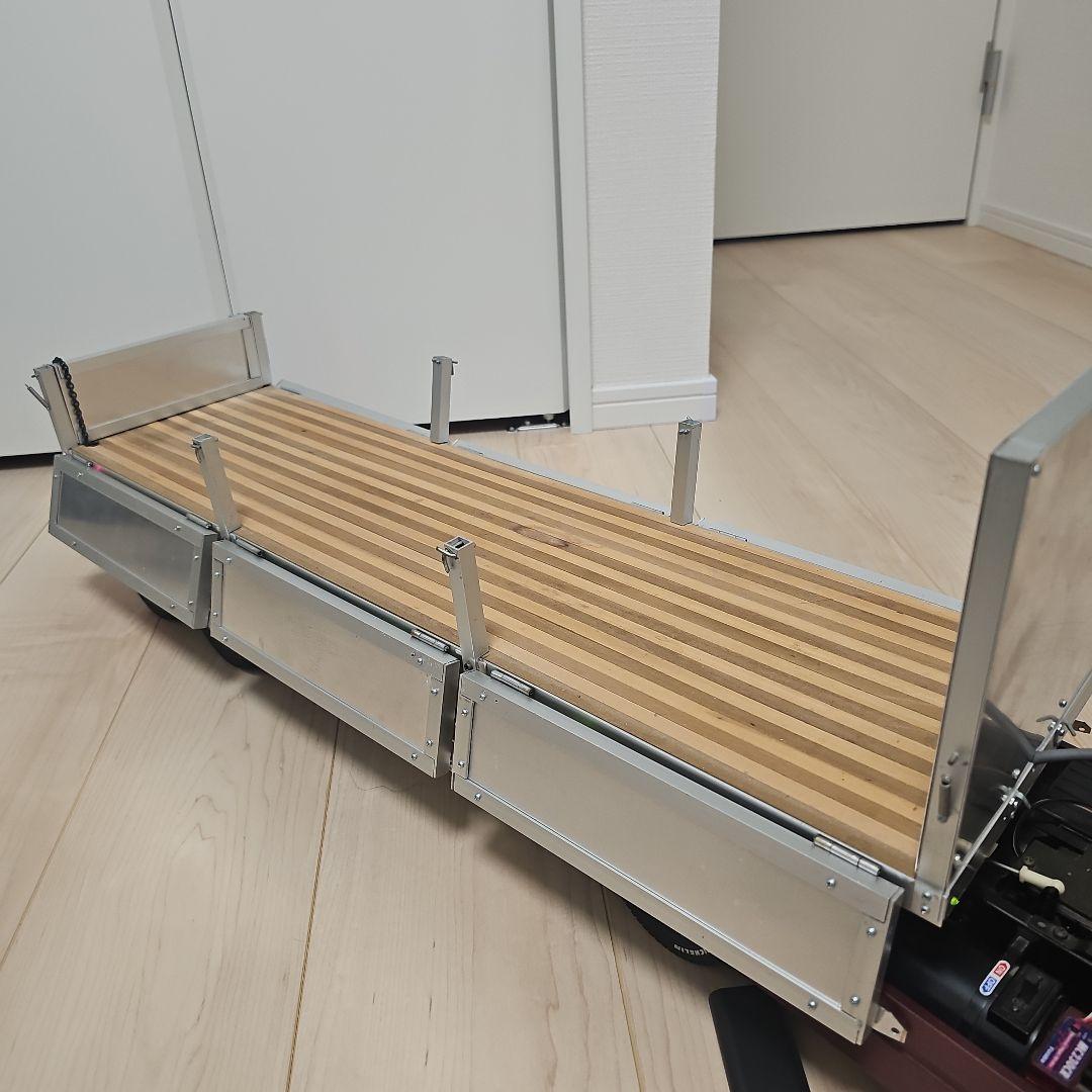 Volvo Globetrotter FH12 平ボディートレーラー　プロポ付き