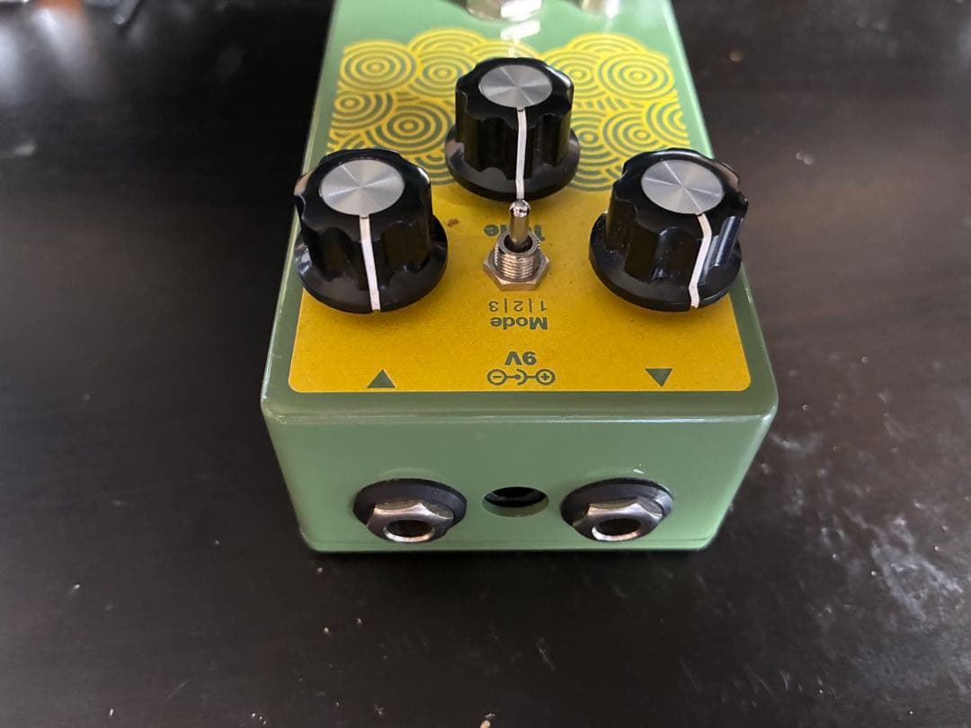 ギター Earth Quaker Devices \"Plumes\"