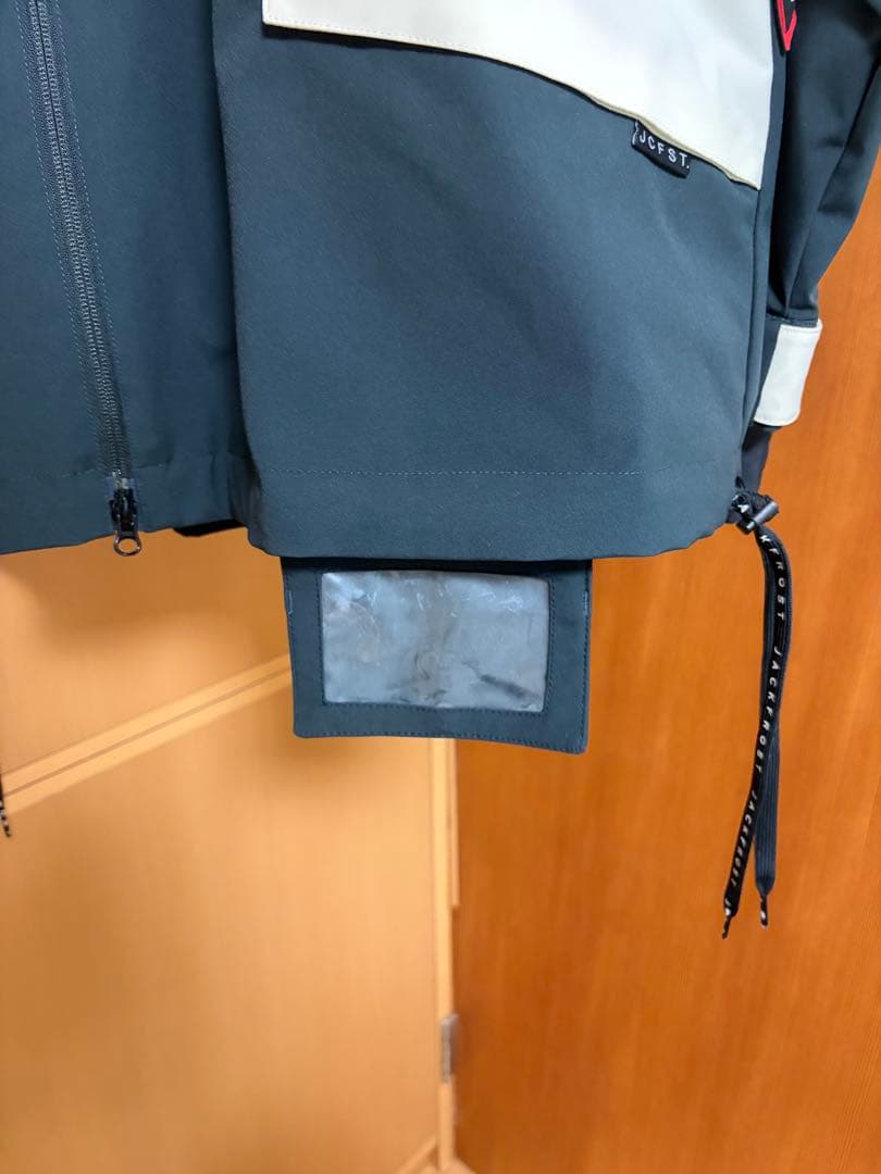 【新品未使用】スノーボードウェア