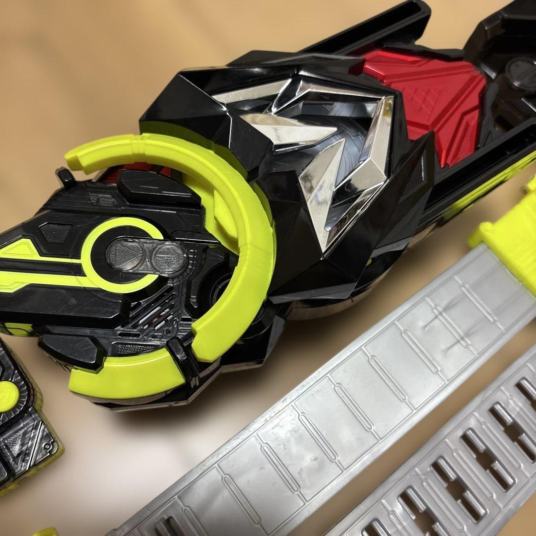 仮面ライダーゼロワン　ゼロワンドライバー　ショットライザー　フォースライザー