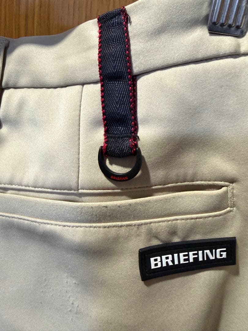 BRIEFING ベージュパンツ