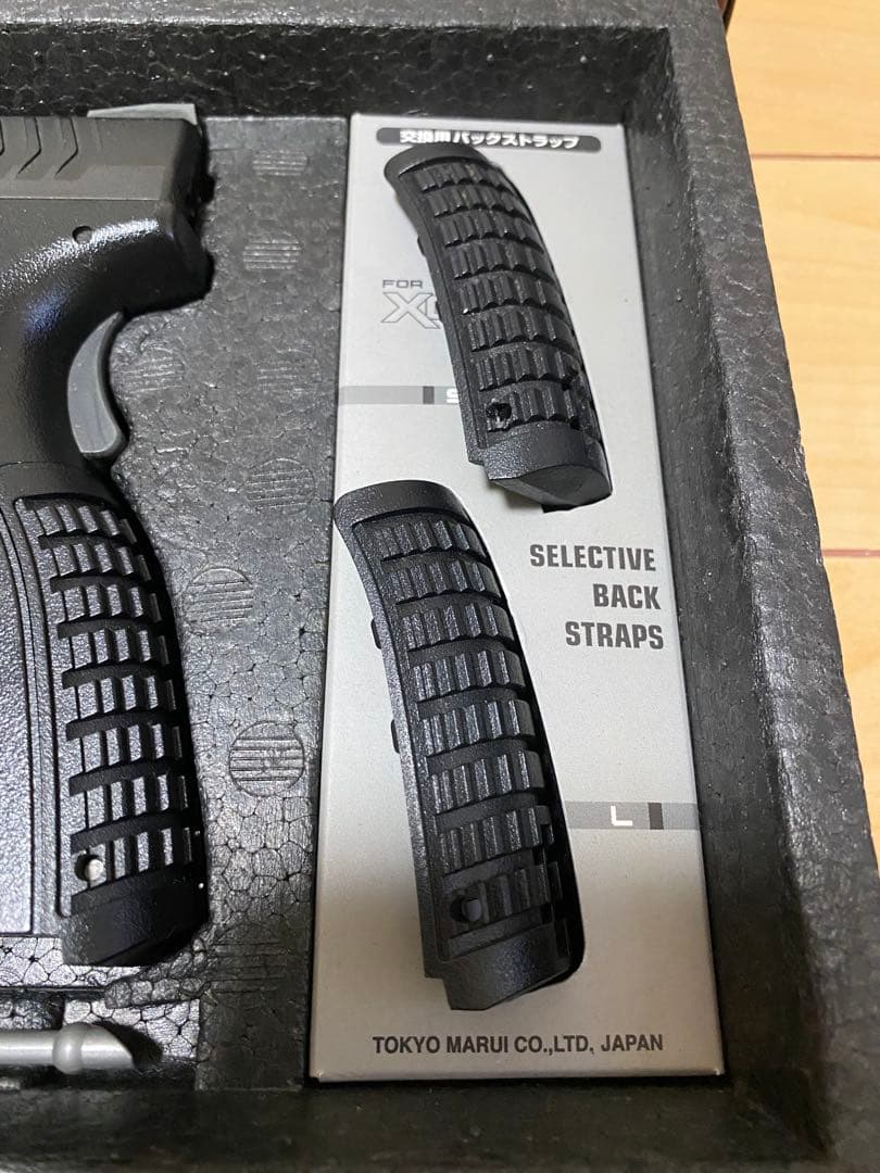 ま*ん様 東京マルイ　XDM-40 スペアマガジン付き❗️