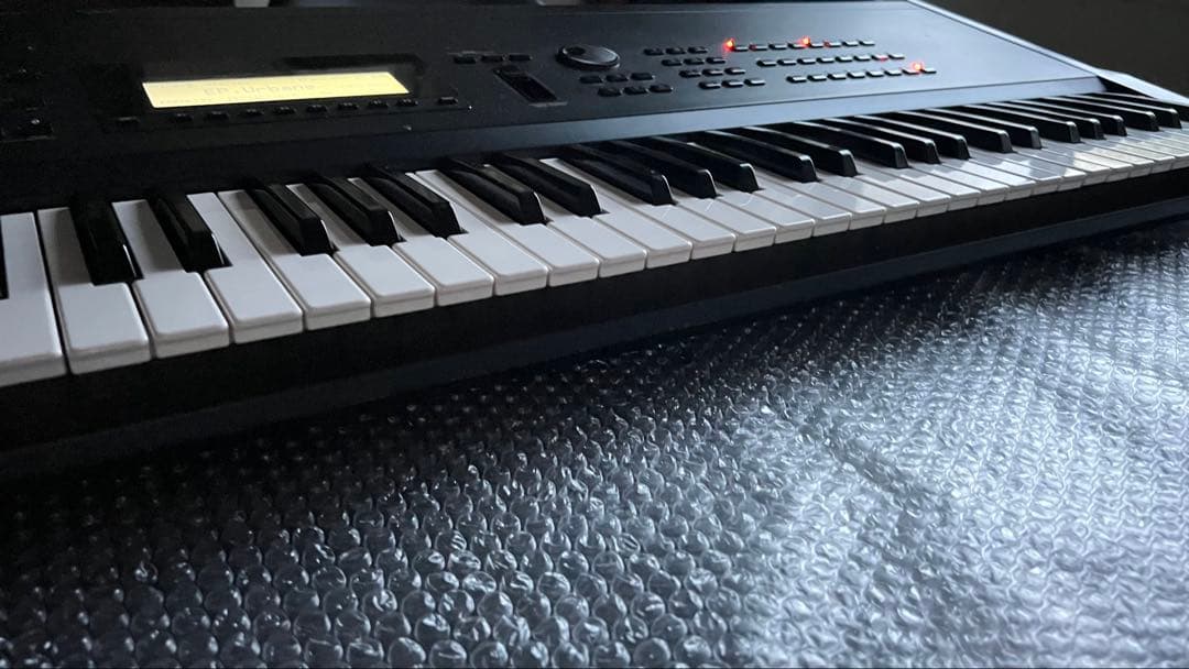 【最終値下げ!!】 ★希少★動作確認済みYamaha ヤマハ SY99 日本製