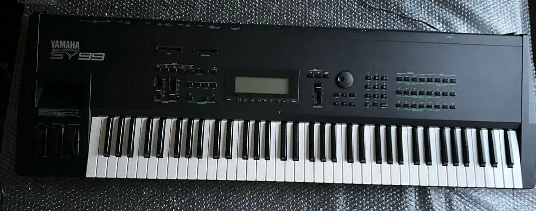 【最終値下げ!!】 ★希少★動作確認済みYamaha ヤマハ SY99 日本製