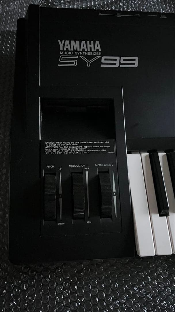 【最終値下げ!!】 ★希少★動作確認済みYamaha ヤマハ SY99 日本製