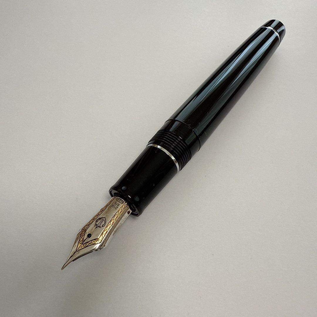 セーラー万年筆 プロフェッショナルギア 銀 万年筆 細字（専用コンバーター付）