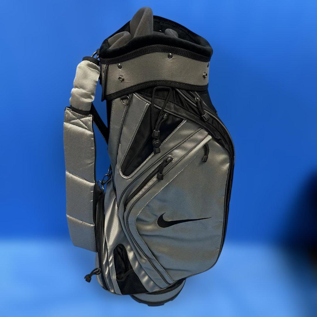 Nike ゴルフキャディバッグ シルバー 年末値下げ中