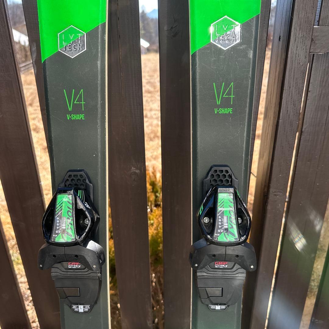 サファイア　HEAD 156cm LYT TECH V4 V SHAPE