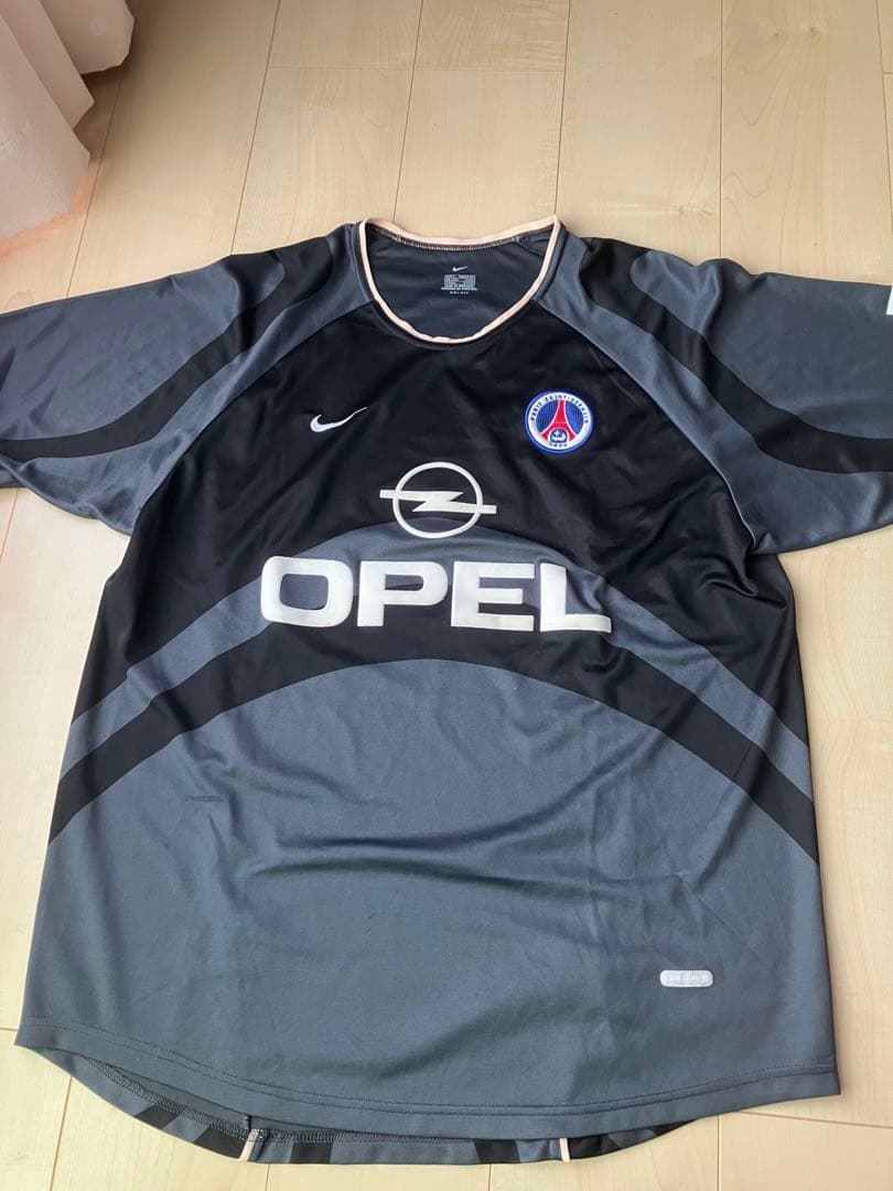 01-02パリサンジェルマン　3rd ユニフォーム