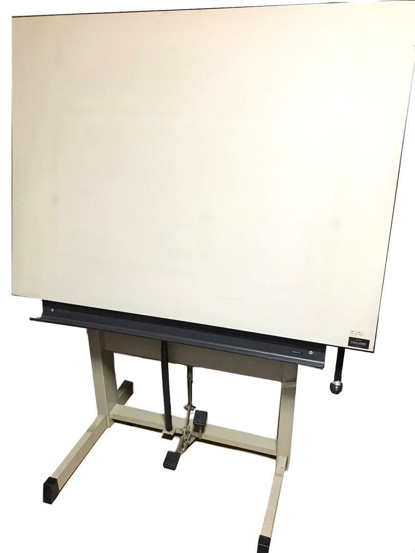 【送料込】製図台　製図版　ドラフター　コクヨKOKUYO 天板マグネットタイプ