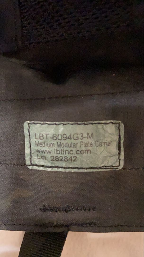 （実物）LBT 6094G3-M 迷彩プレートキャリア M