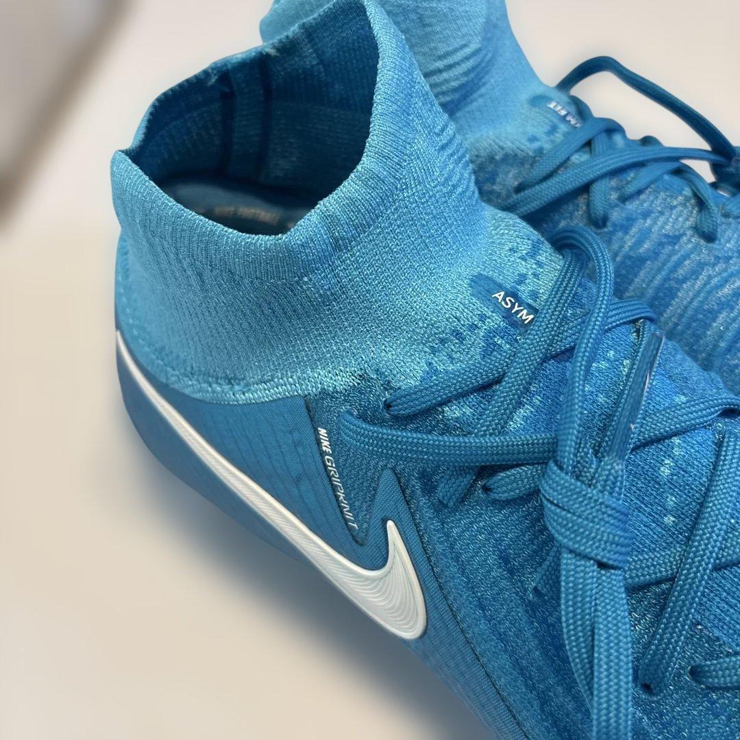 定価32230円　27.5㎝　ナイキ　ファントムルナⅡエリートFG スパイク