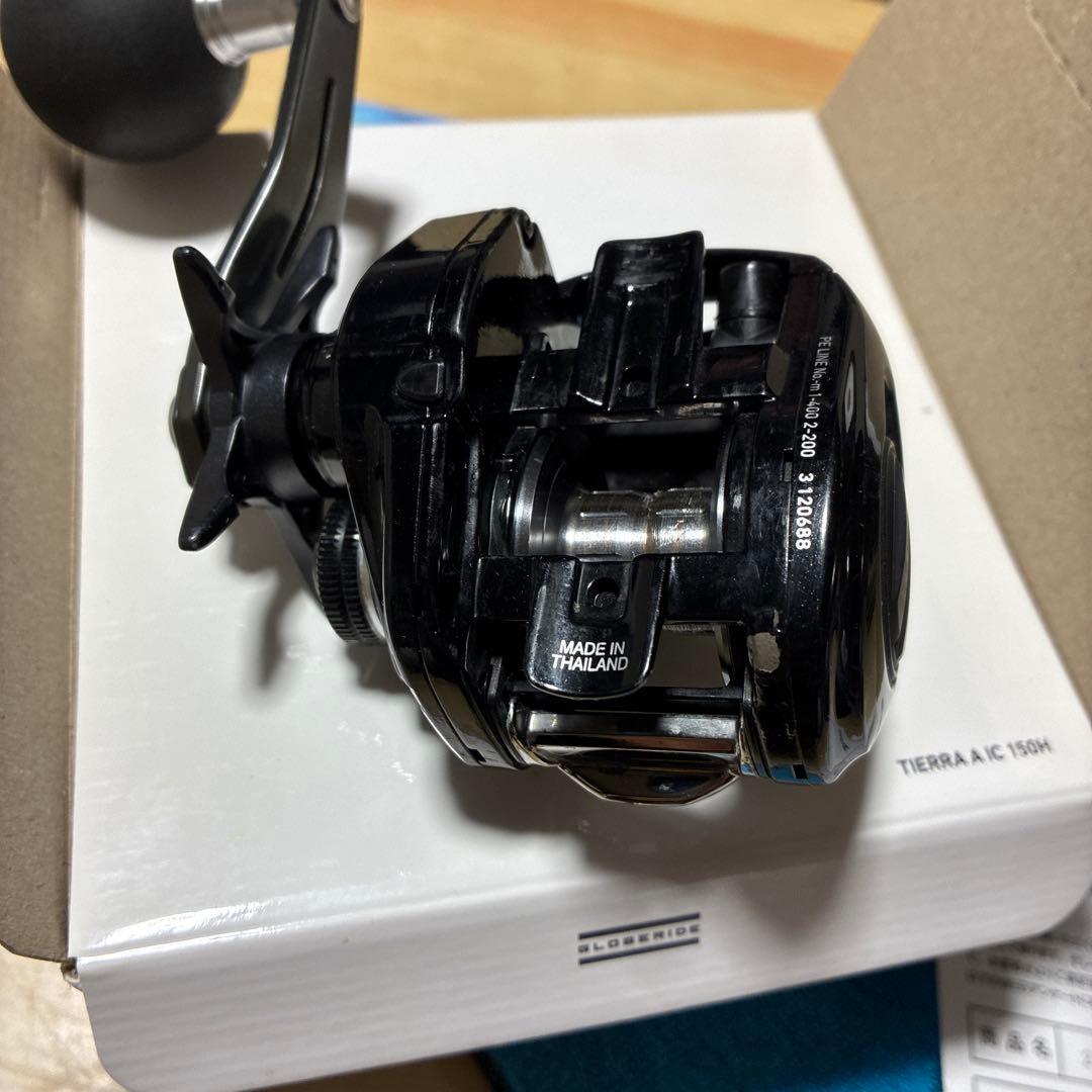 TIERRA A IC 150H ベイトリール　右ハンドル
