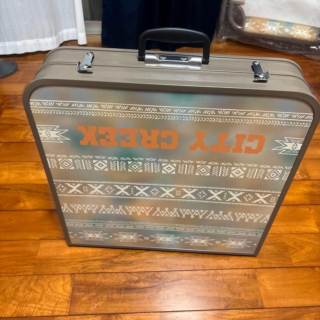 CITY CREEK テーブル・チェアセット