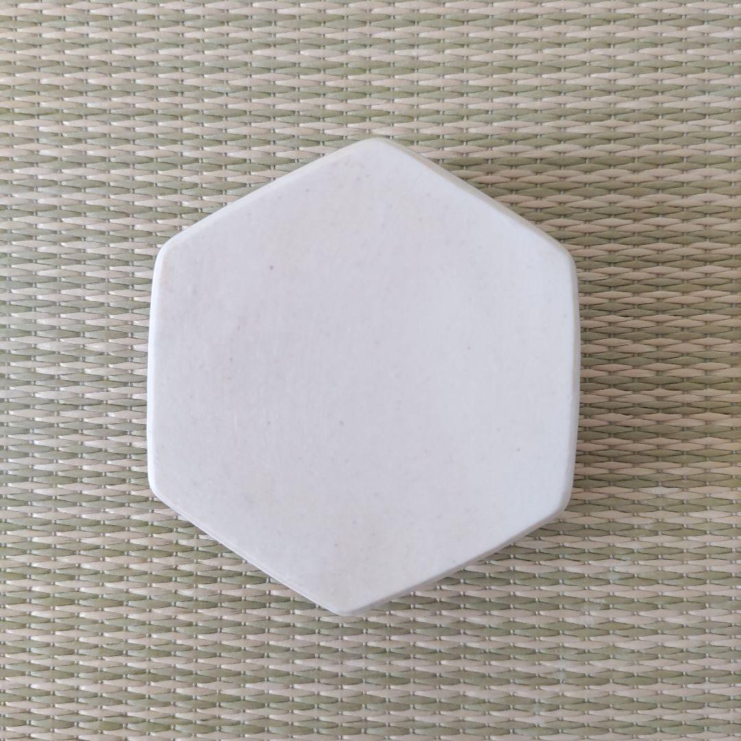 林邦佳　青花馬図六角香合　共箱　御物袋　茶道具　未使用　午香合