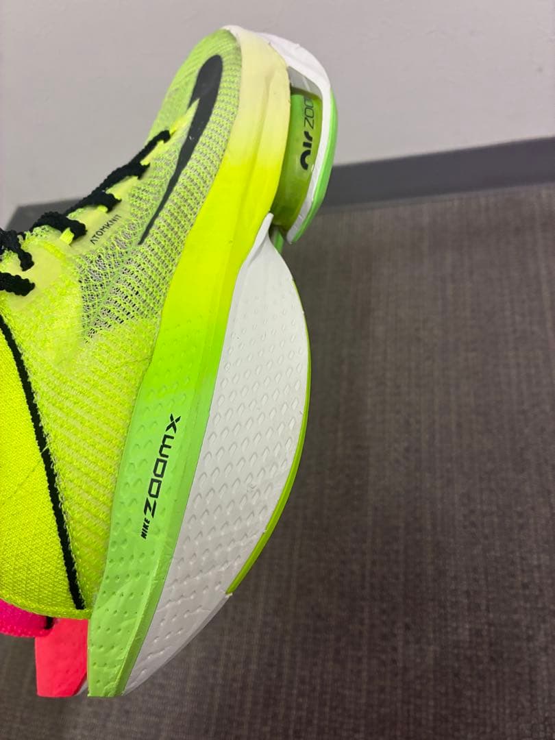 ナイキ アルファフライ2 ルミナスグリーン/クリムゾンピンク　25.5