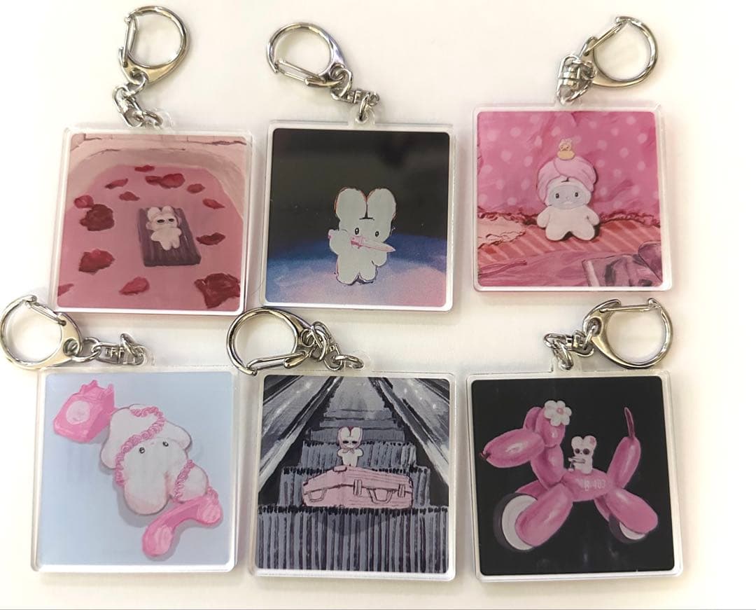 beco＋81 しりみみうさぎ アクリルキーホルダー6個セット