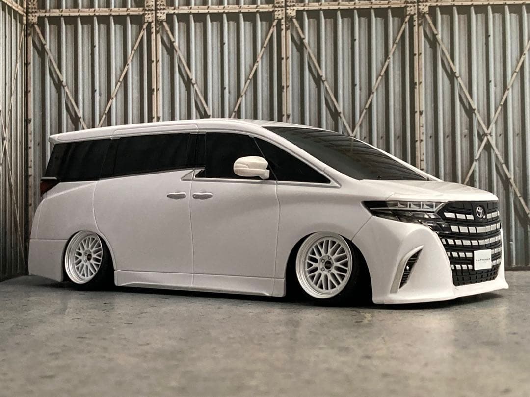 1/24 新型アルファード・パール（カスタム品）